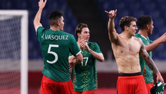 Sebastián Córdova demuestra su molestia por la salida de Jorge Sánchez a Europa