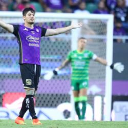 Jorge Meré brilla con el Mazatlán FC y es elogiado por su nuevo DT