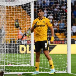 Raúl Jiménez lanza arriesgado pronóstico de su temporada con el Wolverhampton de Inglaterra