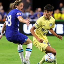 Jürgen Damm lanza fuertes afirmaciones sobre las plantillas de América y Tigres