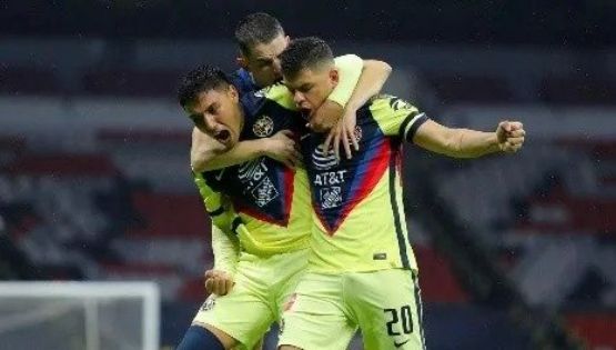 Leo Suárez, otro talento que el América dejó ir y la rompe en su nuevo equipo