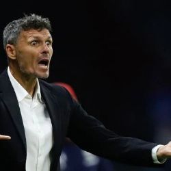 Fernando Ortiz con polémica postura sobre la llegada de refuerzos en el Club América