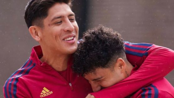 La estrella del Ajax Dušan Tadi? agradece tener a Edson Álvarez y Jorge Sánchez en el equipo