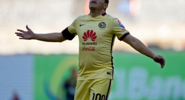 Cuauhtémoc Blanco reacciona al festejo de Henry Martín en el Clásico Nacional de América vs Chivas