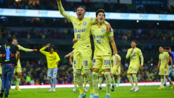 Video | Emotivo momento entre jugadores y afición del Club América tras la victoria ante Chivas