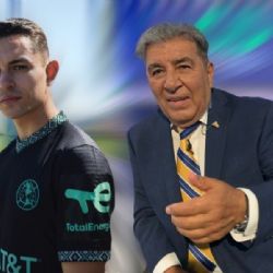 Álvaro Fidalgo comparte emotivo momento con Carlos Reinoso