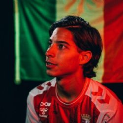 Hans Westerhoff lanza fuertes críticas contra Diego Lainez