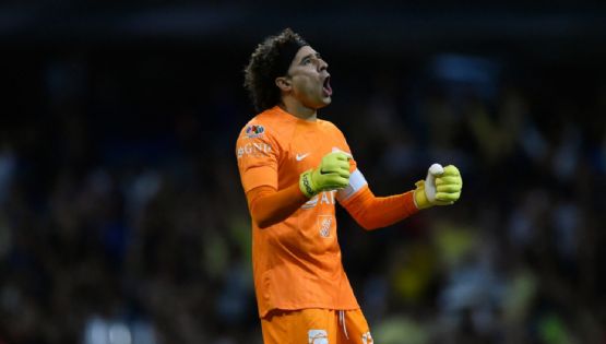 Afición del Club América encantada con el nuevo uniforme de Guillermo Ochoa