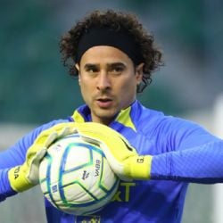 Guillermo Ochoa rompe el silencio sobre su continuidad en el Club América