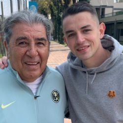 Carlos Reinoso y Álvaro Fidalgo protagonizan emotivo encuentro en Coapa