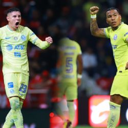 Roger Martínez y Emilio Lara reciben críticas de la afición azulcrema