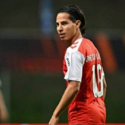 MLS cedería a las peticiones económicas de Diego Lainez