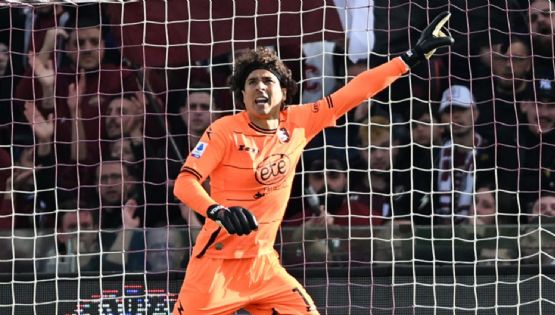 Guillermo Ochoa tiene un difícil inicio en su etapa con el Salernitana