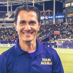 Adolfo Ríos lanza fuertes críticas contra la directiva del Club América