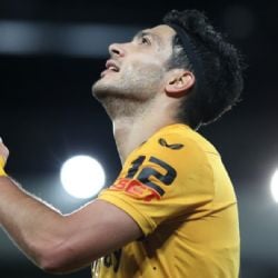 Raúl Jiménez y Wolverhamton rescatan empate contra Liverpool en FA Cup
