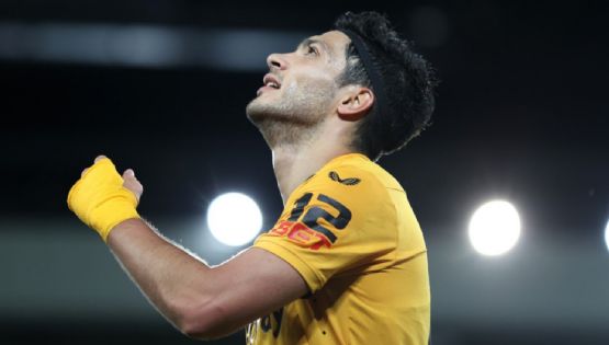 Raúl Jiménez y Wolverhamton rescatan empate contra Liverpool en FA Cup