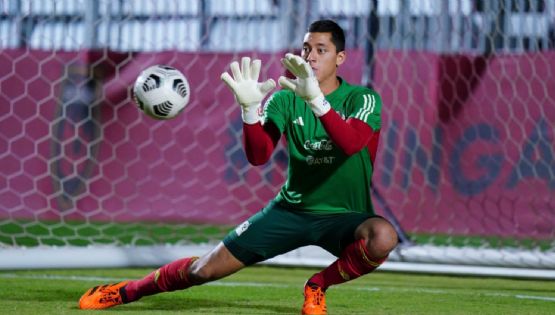 ¿El arquero del FUTURO? Fernando Tapia SE LUCE atajando PENAL con la Selección Mexicana Sub-23