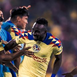 Club América DA CÁTEDRA de su extensa plantilla frente a las Chivas