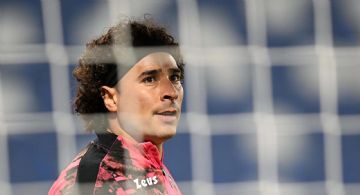 ¡Polémica con el Salernitana! ¿Guillermo Ochoa fue CULPABLE del gol del Sassuolo en la Serie A?
