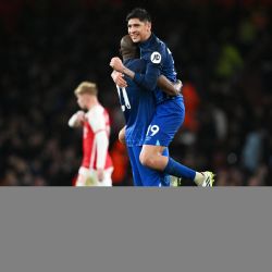 Aficionados de INGLATERRA se muestran FASCINADOS con Edson Álvarez