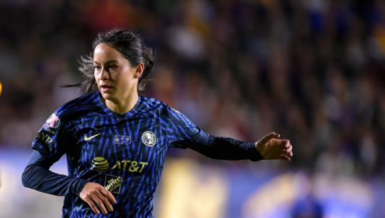 Scarlett Camberos EXPLOTA contra el arbitraje del partido de Santos vs América