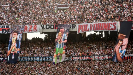 Guido Rodríguez recibe EMOTIVO HOMENAJE por parte de la afición de River Plate