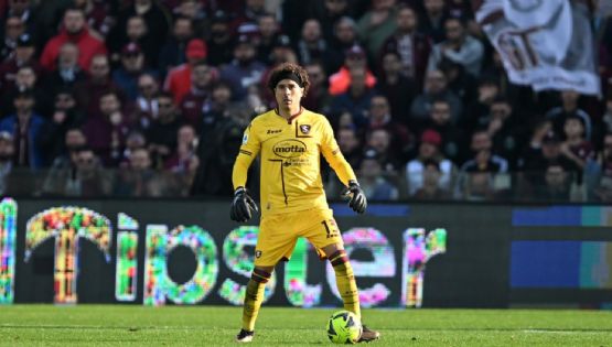 ¿Cómo ha sido la carrera de Memo Ochoa a 19 AÑOS DE SU DEBUT?