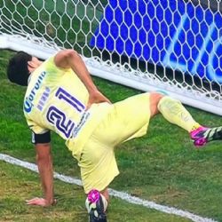 ¿Henry Martín EN RIESGO de ser CASTIGADO por su polémico festejo contra Chivas?