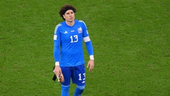 ¡Cambiaron los aplausos! Afición ABUCHEA a Guillermo Ochoa en el Estadio Azteca