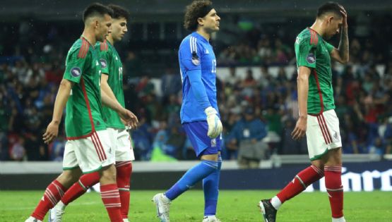 Aficionados demuestran NO SABER por qué abuchean a Guillermo Ochoa
