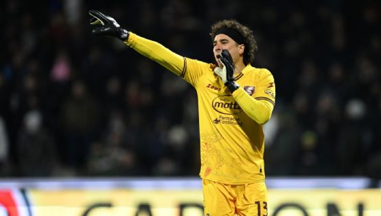 Guillermo Ochoa es reconocido como uno de los MEJORES PORTEROS de la historia
