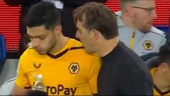 Julen Lopetegui confirma el motivo de la AUSENCIA de Raúl Jiménez en el partido ante el Chelsea