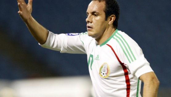 El día que Israel López GOLPEÓ a Cuauhtémoc Blanco en un aeropuerto