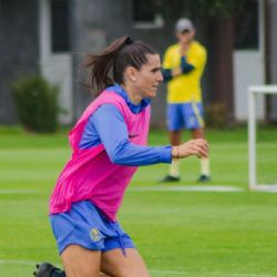 “Pensé muchas veces en dejar el futbol”: la DIFÍCIL historia de Andrea Pereira