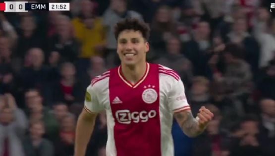 Video | Jorge Sánchez se luce con GOLAZO y ASISTENCIA con el Ajax de Holanda