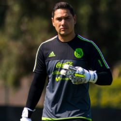 Periódico mexicano CUESTIONA la carrera de Moisés Muñoz sin su gol en la final contra Cruz Azul