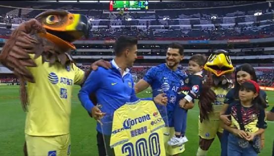 Video | ¿Cómo fue el HOMENAJE a Henry Martín previo al América vs León en el Estadio Azteca?