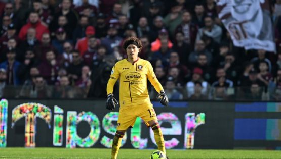 Video | Guillermo Ochoa realiza ATAJADON y evita gol olímpico