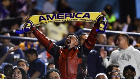 Afición del Club América en CONTRA de la VIOLENCIA con iniciativa