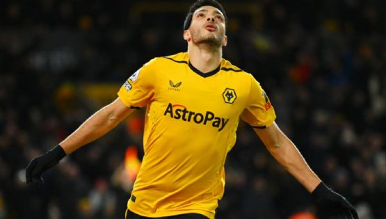Esposa de Raúl Jiménez ROMPE EL SILENCIO tras ser borrado del Wolverhampton