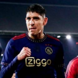 Edson Álvarez se luce con ESPECTACULARES ESTADÍSTICAS contra el Feyenoord