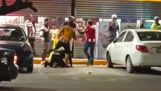Video | Aficionados del Club América SON AGREDIDOS por seguidores del Atlético San Luis