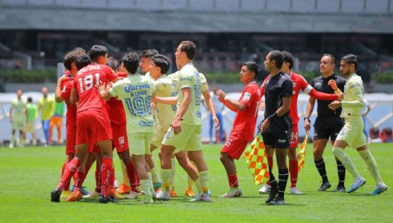¡Golpeado! Así salió Leo Palestina de la Final Sub20 sin que el árbitro hiciera NADA