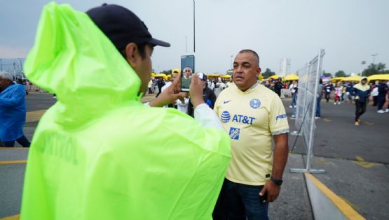¡NO pueden ENTRAR! Se registra CAOS en el Estadio Azteca por Fan ID