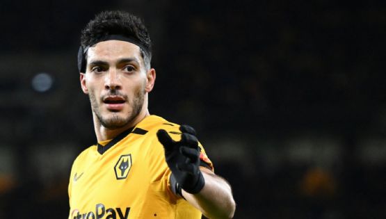 Raúl Jiménez con múltiples opciones para su NUEVO EQUIPO tras salir del Wolverhampton