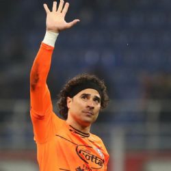 Salernitana de Italia le pone MILLONARIO PRECIO a Guillermo Ochoa para dejarlo salir