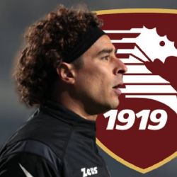Guillermo Ochoa con TENTADORA OFERTA para seguir con el Salernitana de Italia
