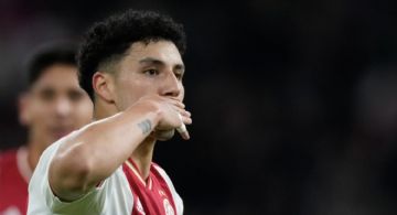 Jorge Sánchez CORRE PELIGRO de perder su lugar en el Ajax de Holanda