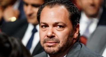 Santiago Baños SE ESCONDE para evitar ser abucheado por la afición del Club América