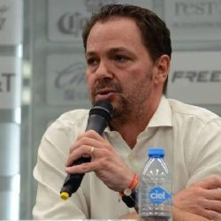 Santiago Baños EXHIBE a Gallos Blancos del Querétaro sobre la SUSPENSIÓN de su partido contra América